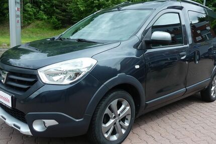 Dacia Dokker 89.500 km 10.990 &euro; Schneeberg 08289
