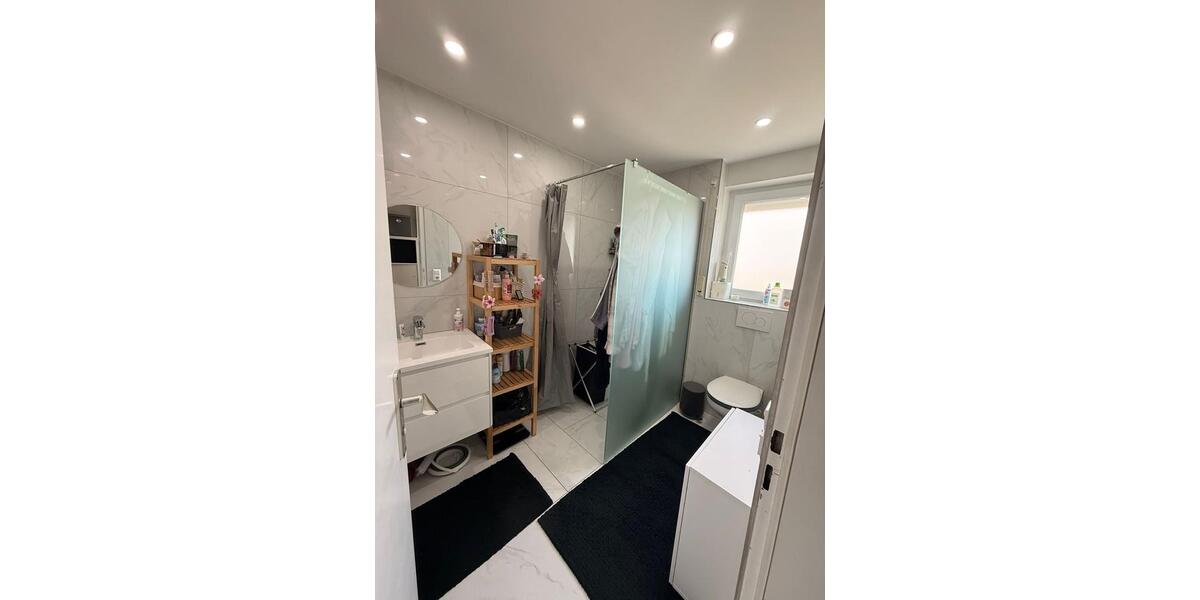 Etagenwohnung Oberderdingen - 3 Zimmer, 76 m&sup2;, 1.250&euro; | Angebot:25853869