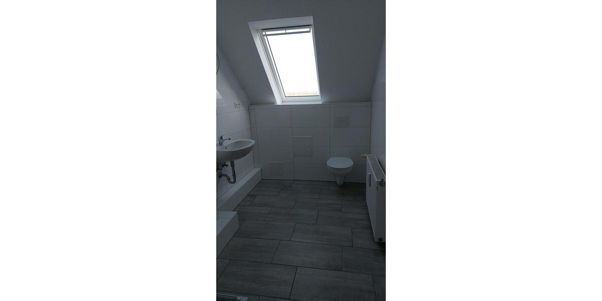 Dachgeschoßwohnung Plau am See - 2 Zimmer, 42 m&sup2;, 300&euro; | Angebot:26200042