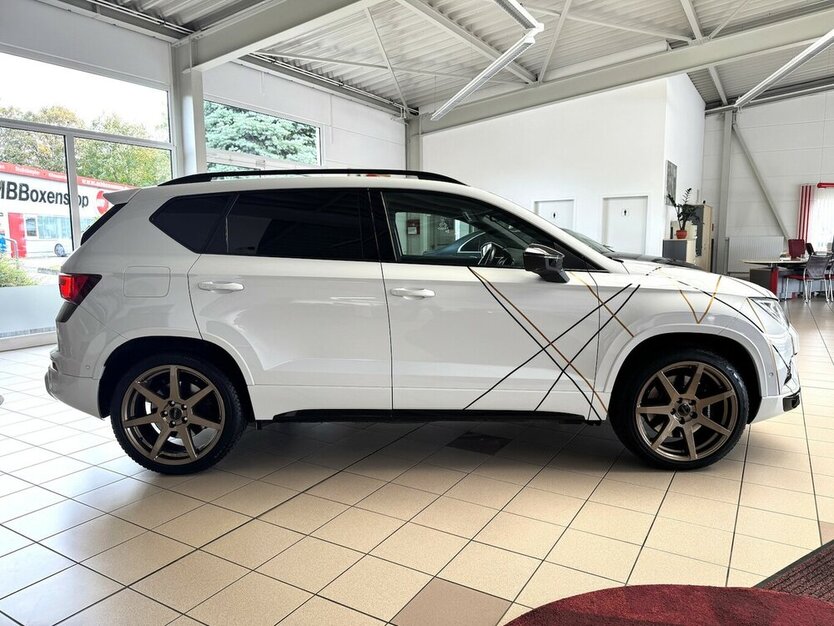Cupra Ateca 4Drive /LED/Navi/Beats/Spur/360°/Ahk 69.951 km 26.490 € Leipzig 04347