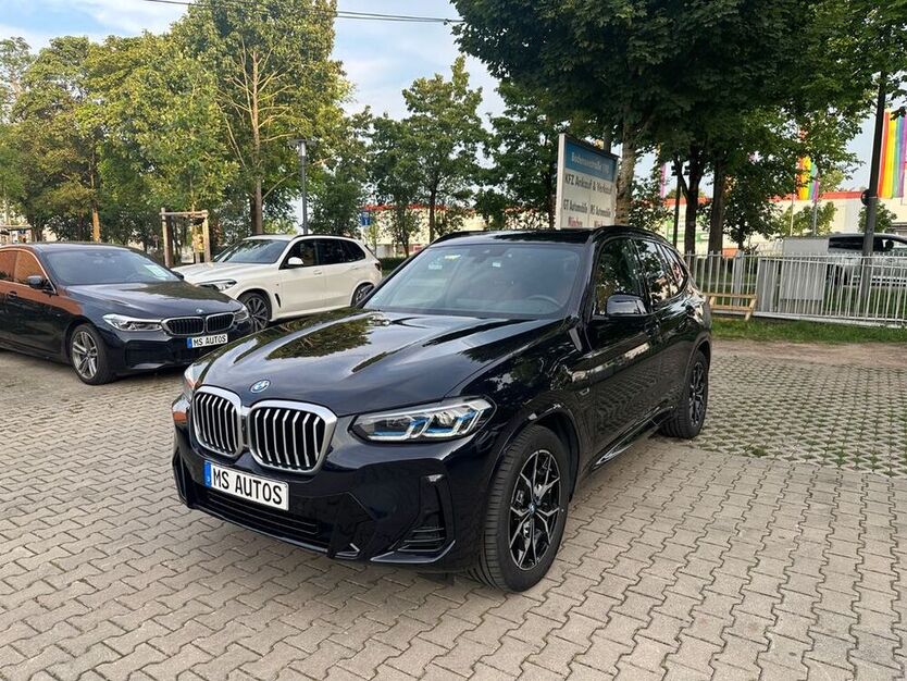 X3