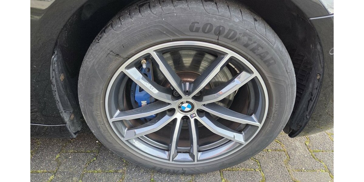 BMW 530e Aut. Limousine M Sportpaket 99.580 km 27.500 &euro; Wilsdruff 01723