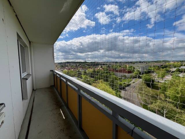 Etagenwohnung Zwickau Neuplanitz - 4 Zimmer, 75 m&sup2;, 450&euro; | Angebot:26643750