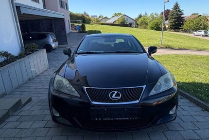 Lexus IS 250 236.934 km 4.490 &euro; Heubach 73540