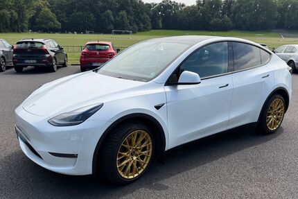 Tesla Model Y 60.400 km 37.000 &euro; Köln 50937