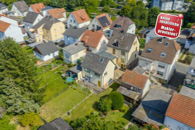Haus zum Kaufen in Aßlar 299.500 € 214.21 m²