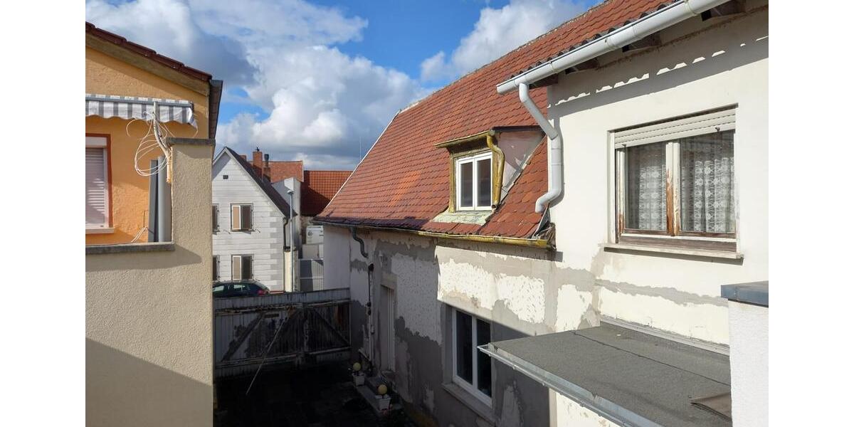 Mehrfamilienhaus, Wohnhaus Haßloch - 11 Zimmer, 321 m&sup2;, 478.000&euro; | Angebot:26481621
