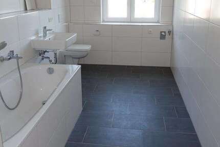 Wohnung zum Mieten in Coswig 1.672 € 119.4 m² 4 zimmer