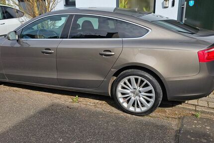 Audi A5 191.333 km 10.400 &euro; Poelich 54340