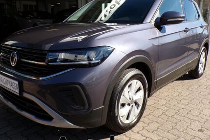 VW T-Cross 29.245 km 21.990 &euro; Trittau 22946