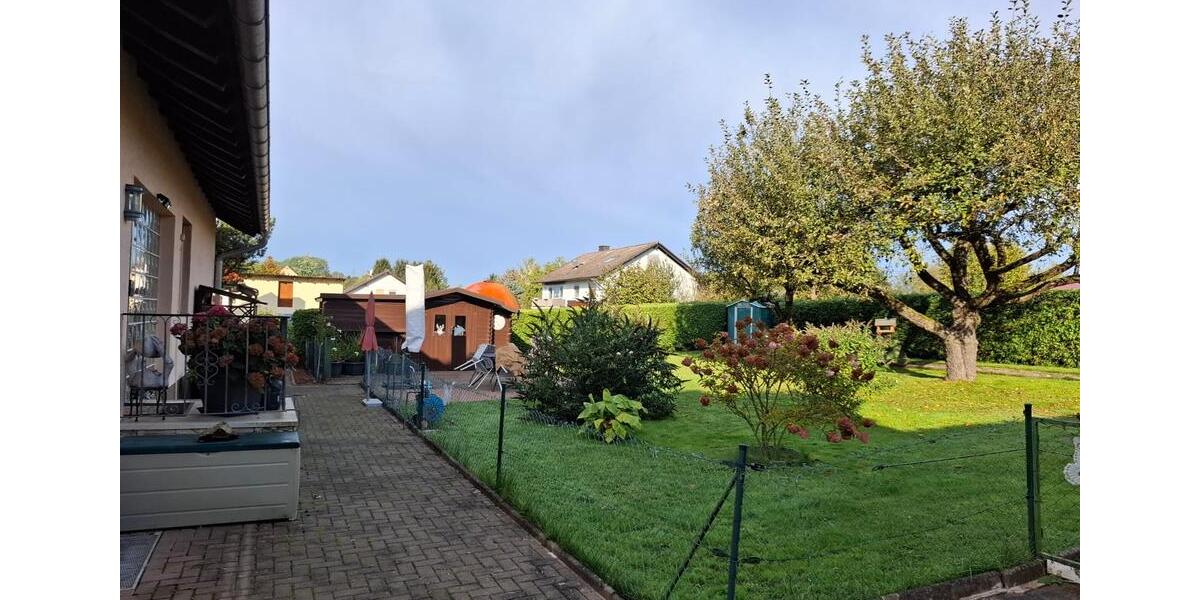 Mehrfamilienhaus, Wohnhaus Büdingen - 8 Zimmer, 269 m&sup2;, 595.000&euro; | Angebot:26940631
