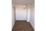 Schicke 3 Raum Wohnung, Balkon, EBK, traumhaftes Bad