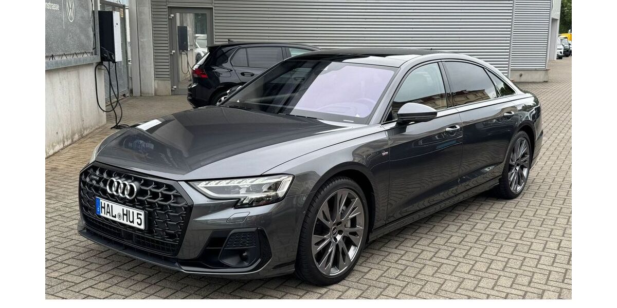 Audi A8 24.900 km 82.920 &euro; Halle (Saale) 06110