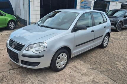 VW Polo 95.051 km 2.395 &euro; Hillerse 38543