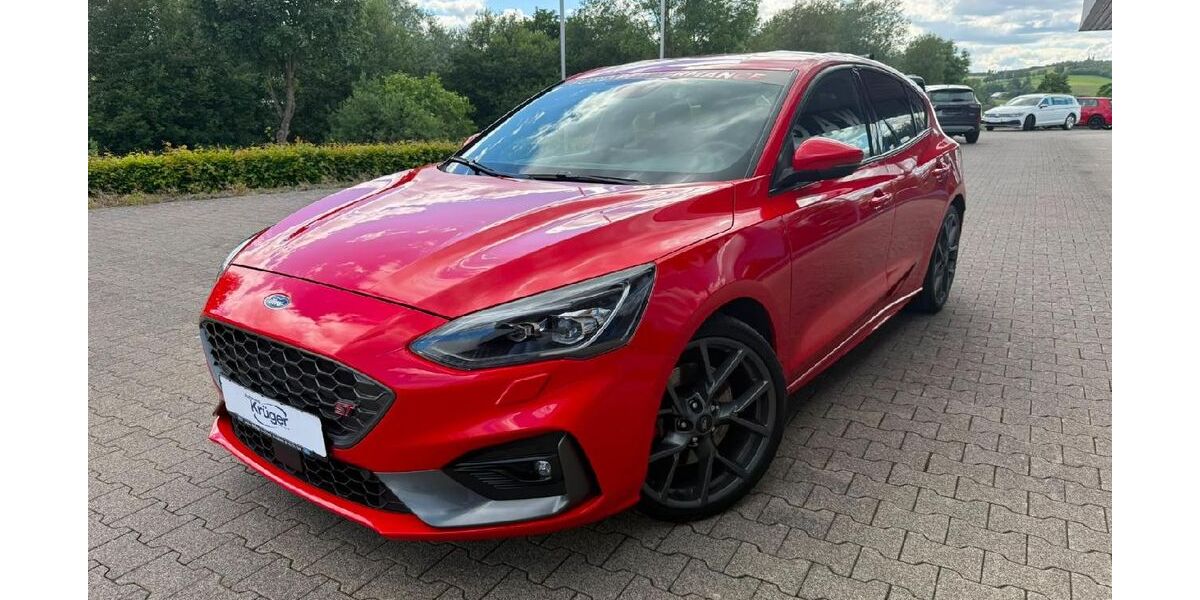 Ford Focus 60.000 km 23.290 &euro; Erndtebrück 57339