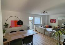 Schöne 4-Zimmer Wohnung mit Einbauküche und Stellplatz