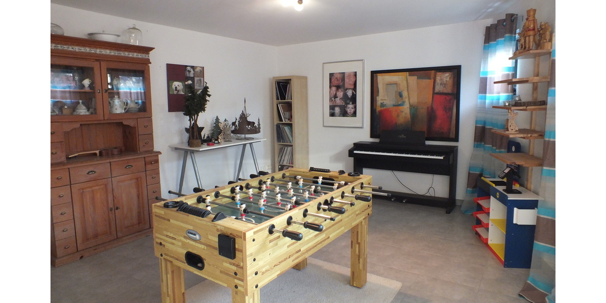 Architektenhaus in Feldrandlage mit ca. 350m² Wohnfl. und ca. 802m² Grundst.! - Einfamilienhaus Büttelborn | Angebot:26644562