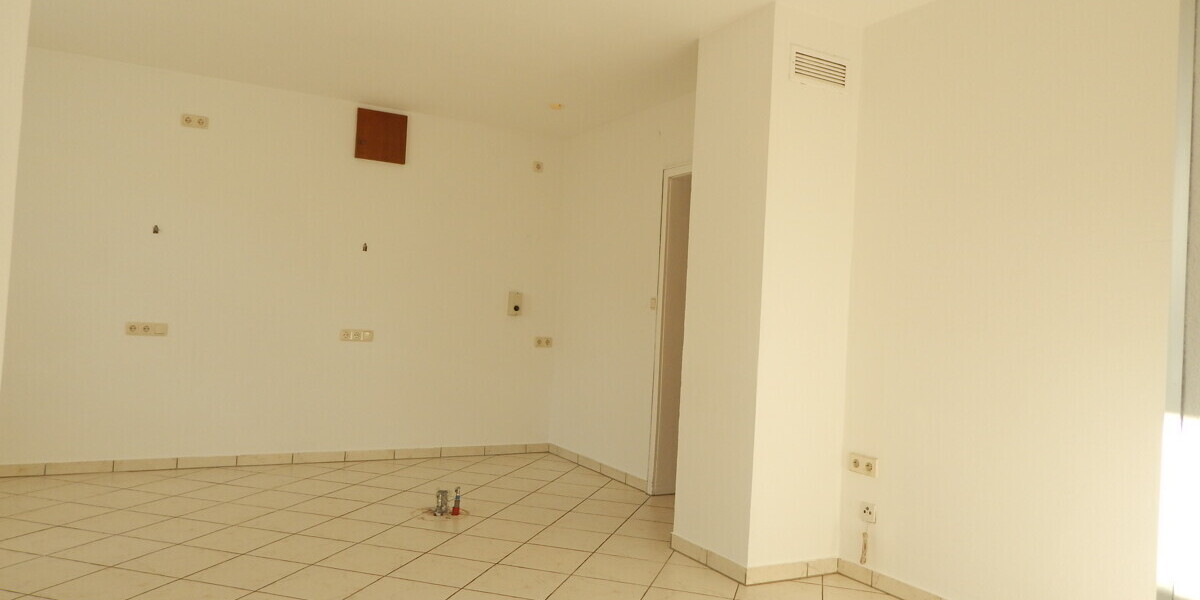 Attraktive Büro- & Ladenfläche in 83416 Saaldorf – 27 m², vergrößerbar auf 66 m² - frei ab sofort. - Gewerbeobjekt Saaldorf-Surheim Saaldorf-Surheim | Angebot:26445348