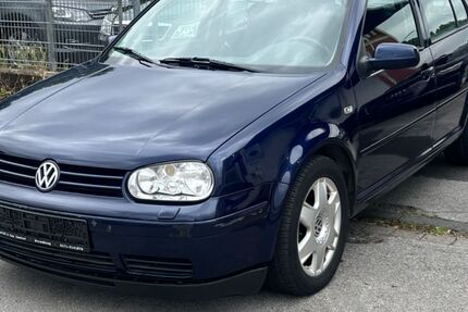 VW Golf 282.000 km 1.400 € Hilden 40721