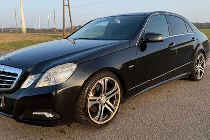 Mercedes-Benz E 350 236.378 km 10.745 &euro; Drebber 49457