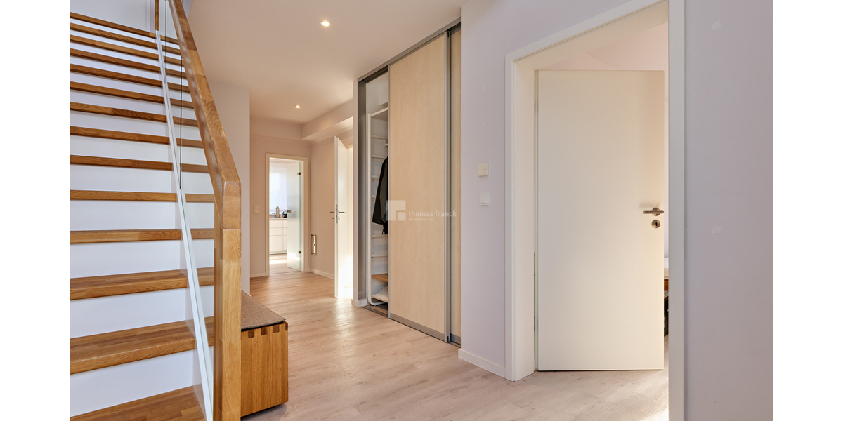 Freistehendes Einfamilienhaus - Einfamilienhaus Schwerin Werdervorstadt | Angebot:26739507