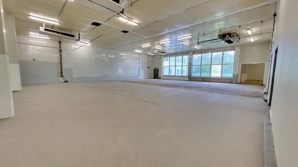 Attraktiver Lager-Produktionsstandort - multifunktional & erweiterbar zimmer