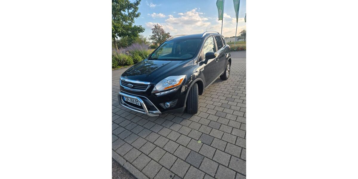 Ford Kuga 137.500 km 7.700 &euro; Göppingen 73035