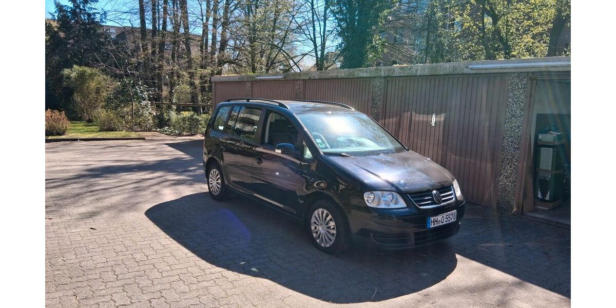 VW Touran 205.000 km 3.950 &euro; Hamburg 22145