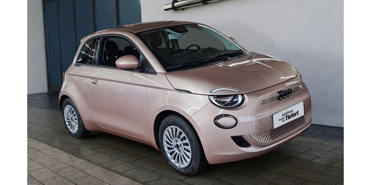Fiat 500e 18.538 km 22.699 &euro; Lauchringen 79787