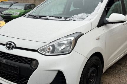 Hyundai i10 54.000 km 5.990 &euro; Eisenberg 67304