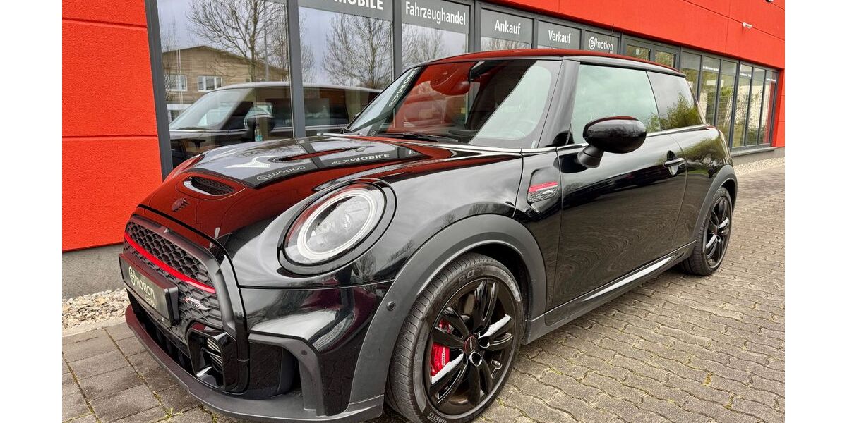 Mini John Cooper Works 104.170 km 24.980 &euro; Bad Aibling 83043