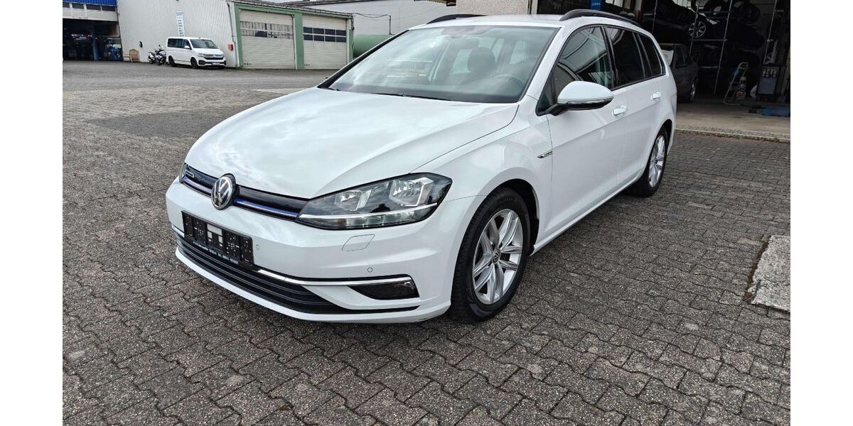 VW Golf 111.700 km 14.899 &euro; Wittlich 54516