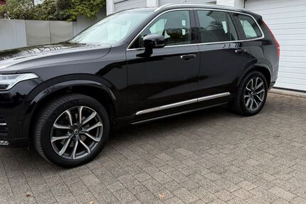 Volvo XC90 181.000 km 26.000 &euro; Gummersbach 51643