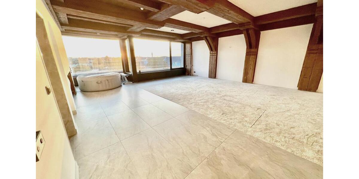 Einfamilienhaus Hof Neuhof - 5 Zimmer, 326 m&sup2;, 1.950&euro; | Angebot:26096955