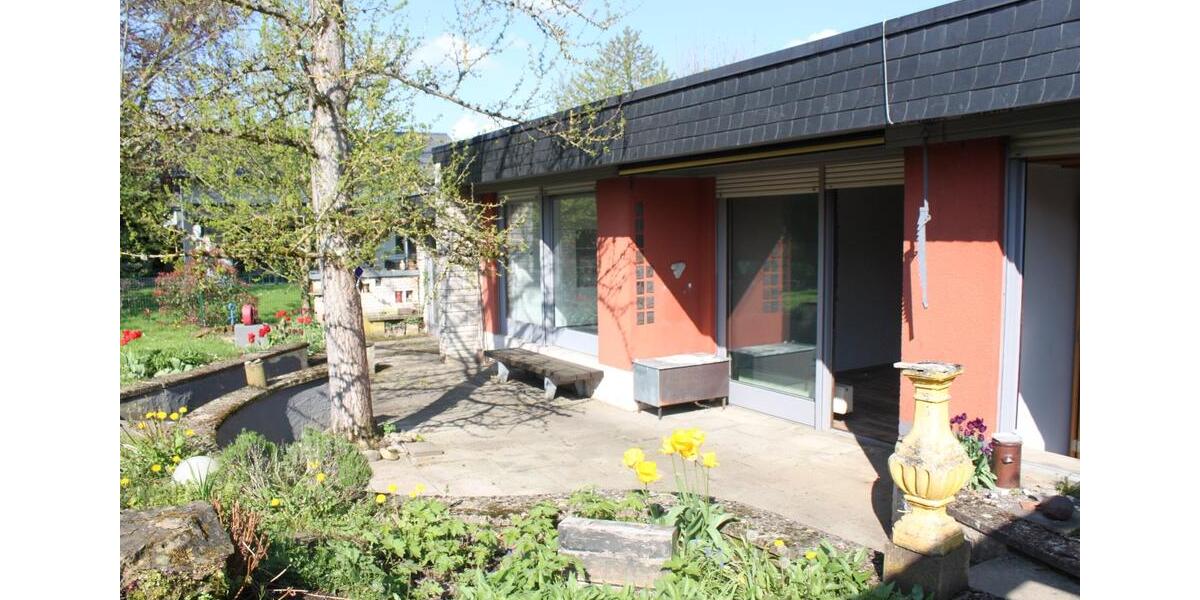 Bungalow Michelstadt - 5 Zimmer, 154 m&sup2;, 1.300&euro; | Angebot:24828710