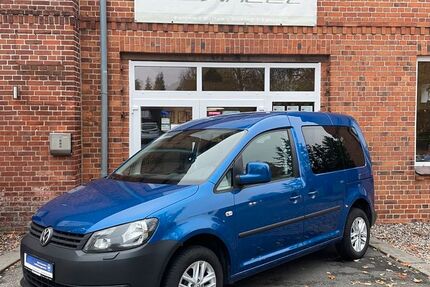 VW Caddy 193.114 km 8.500 &euro; Haar 19273