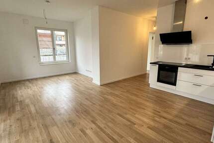Wohnung Potsdam - 3 Zimmer, 76 m&sup2;, 1.550&euro; | Angebot:27453582
