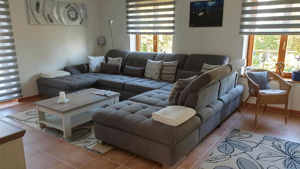 Doppelhaushälfte Görwihl - 4 Zimmer, 140 m&sup2;, 1.800&euro; | Angebot:26166231