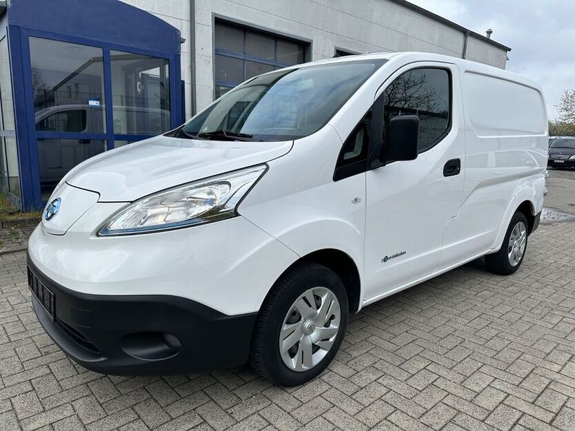 e-NV200