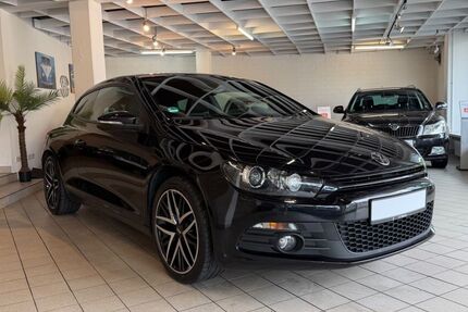 VW Scirocco 216.000 km 5.490 &euro; Schwanfeld 97523