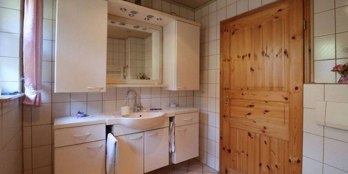 Etagenwohnung Rügland - 4 Zimmer, 120 m&sup2;, 249.000&euro; | Angebot:26840932