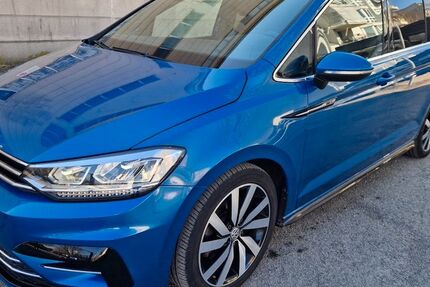 VW Touran 78.232 km 20.990 &euro; Berlin 13585