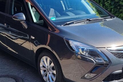 Opel Zafira Tourer 87.001 km 11.500 &euro; Sülfeld 23867