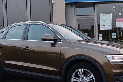 Audi Q3 63.000 km 17.900 € Hannover 30419