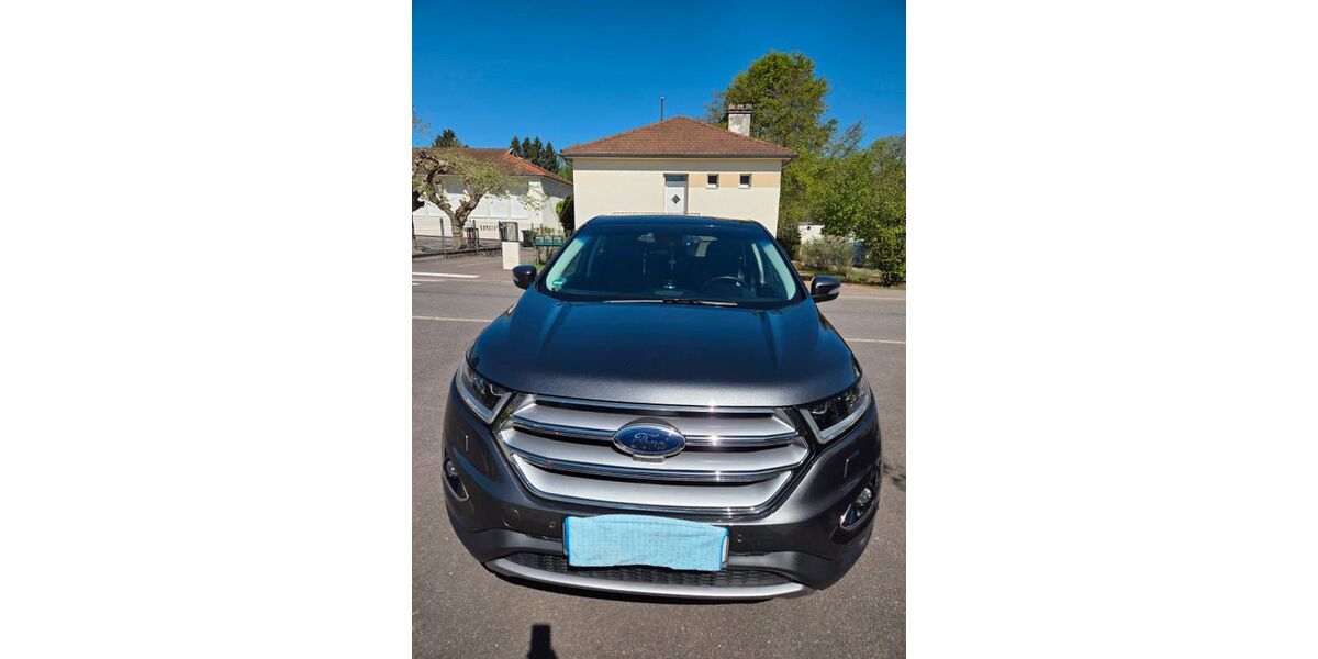 Ford Edge 135.600 km 17.900 &euro; Schwalbach 66773