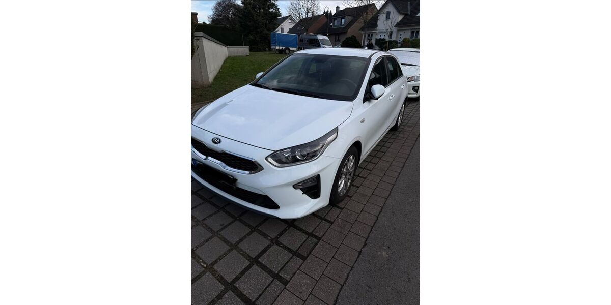 Kia ceed / Ceed 112.500 km 11.000 &euro; Leverkusen 51381