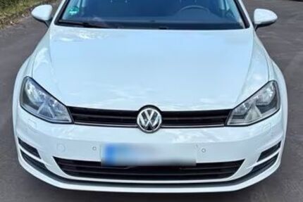 VW Golf 131.200 km 10.800 &euro; Kirchen 57548