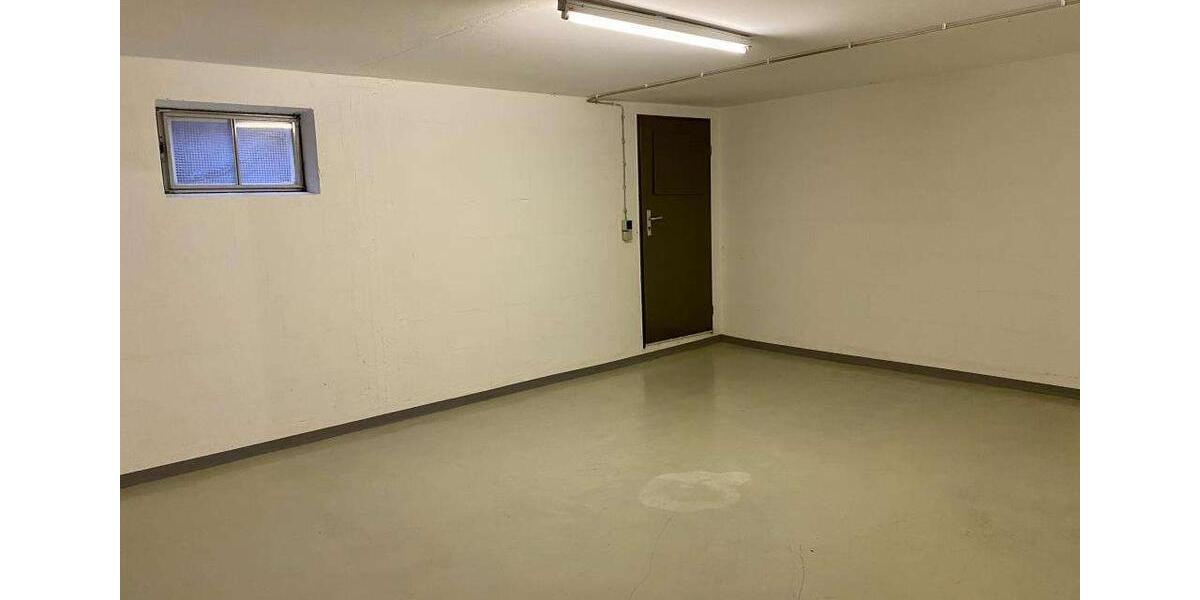 Reihenhaus Zirndorf - 5 Zimmer, 150 m&sup2;, 1.600&euro; | Angebot:25376763