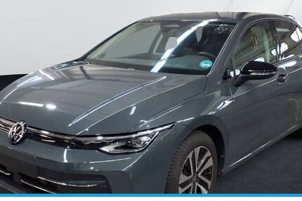 VW Golf 14.600 km 29.940 &euro; Bad Homburg 61348