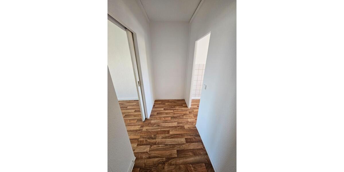 Etagenwohnung Altenburg - 2 Zimmer, 50 m&sup2;, 300&euro; | Angebot:26380937